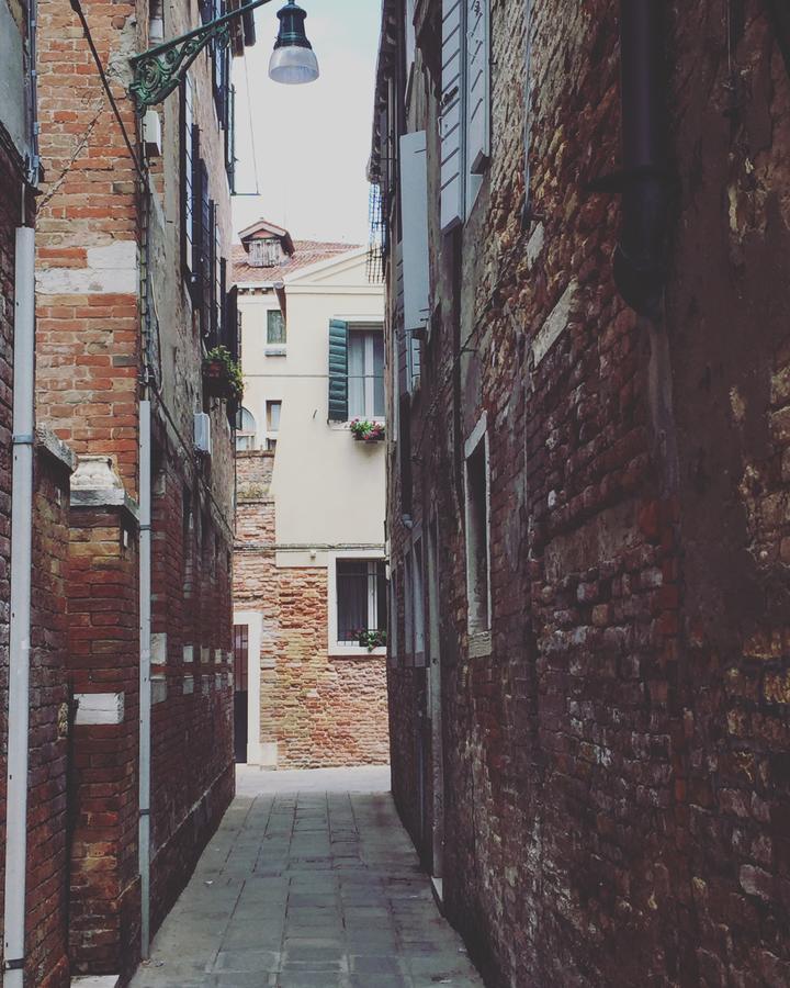 Al Pozzo Di Luce Venezia Suites Extérieur photo